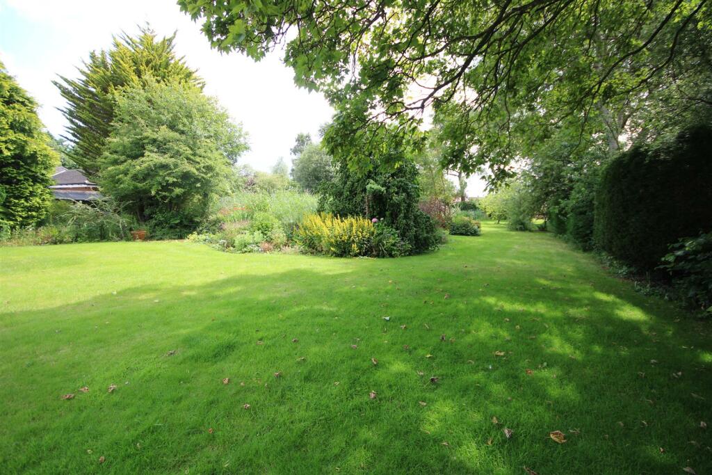 Property photo 30