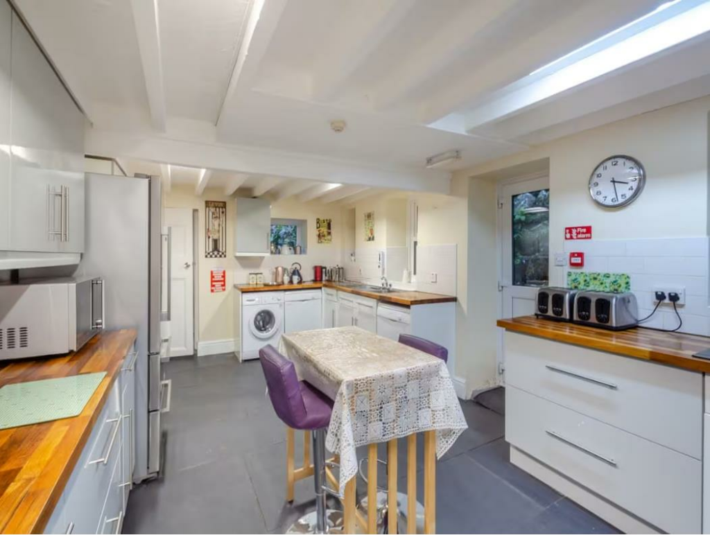 Property photo 35