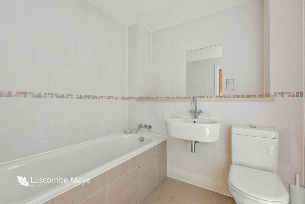 Property photo 32