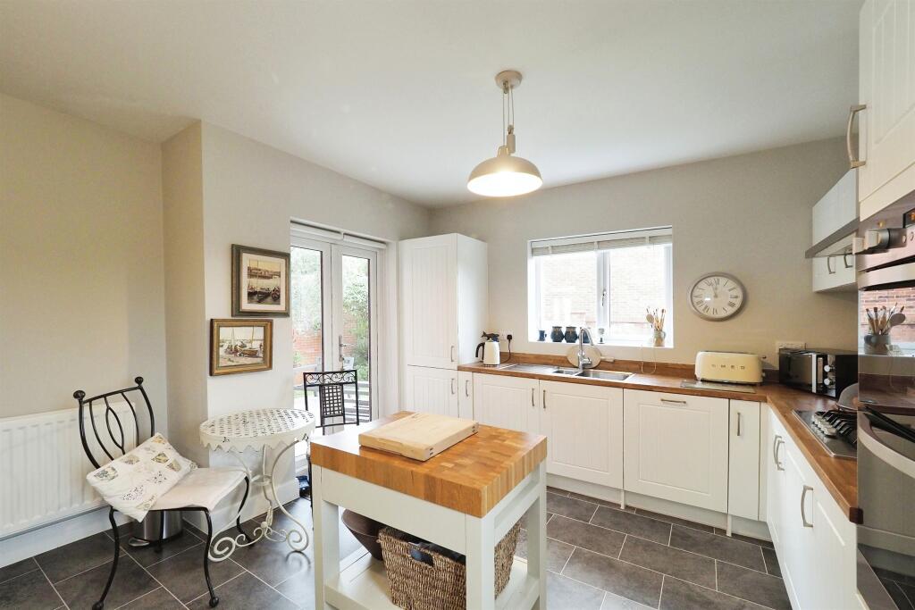 Property photo 28