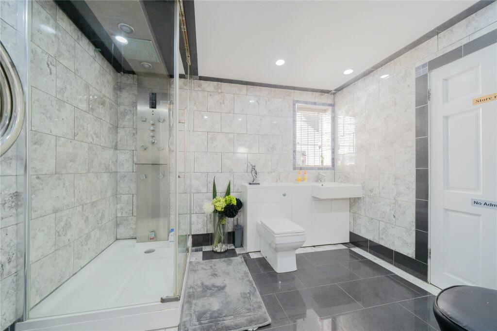 Property photo 24