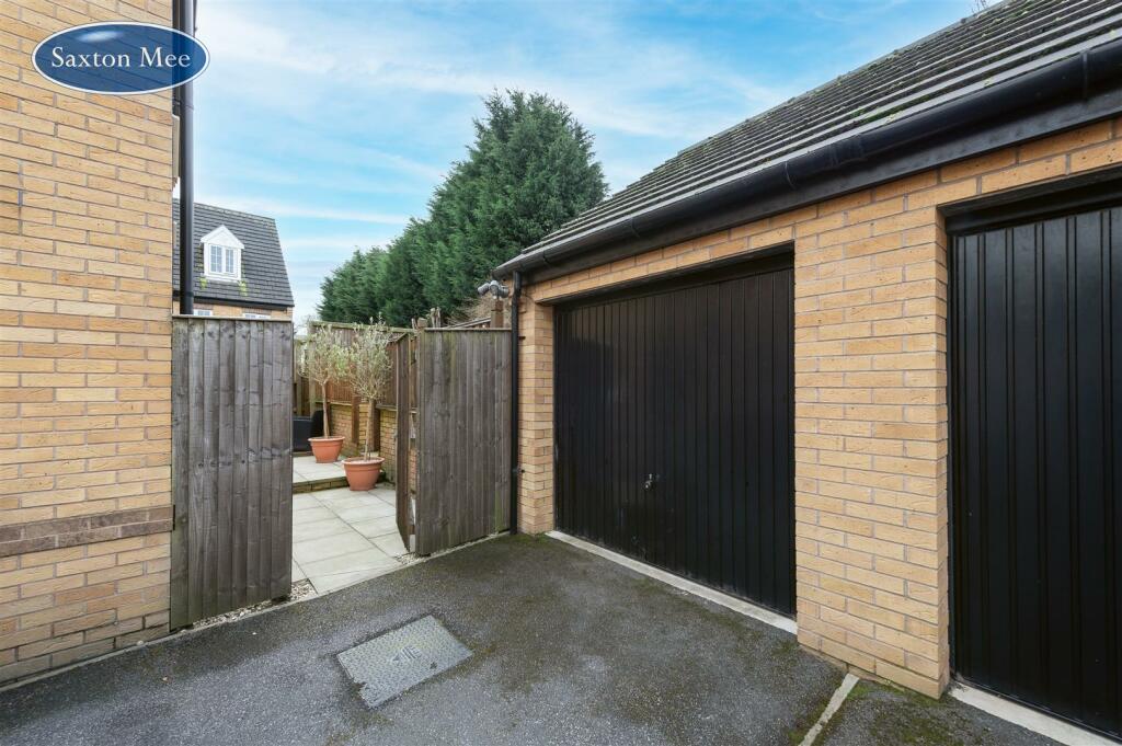 Property photo 32