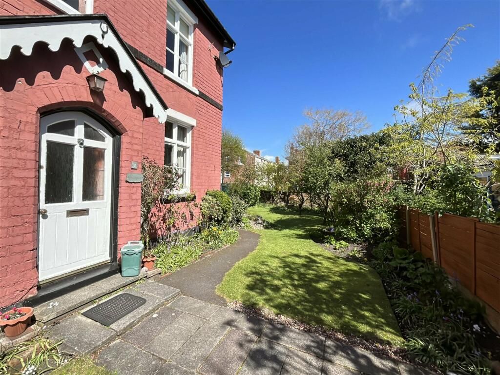 Property photo 11