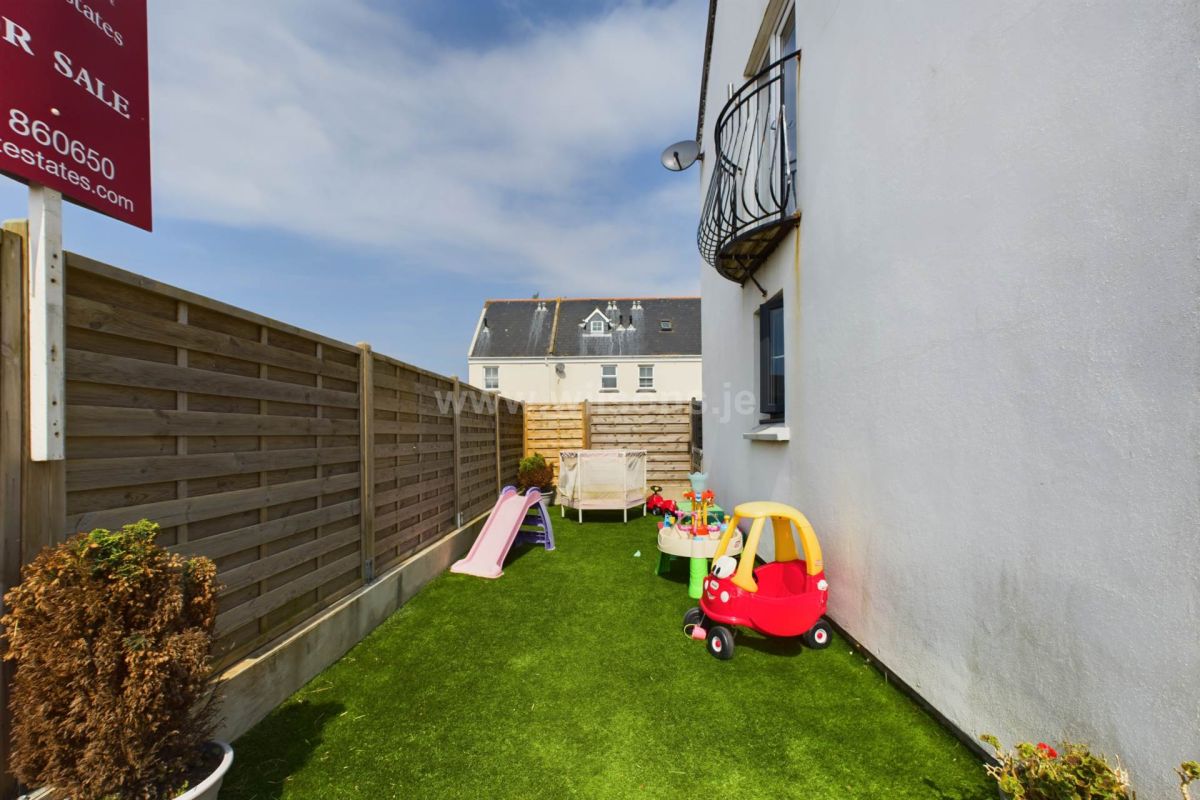 Property photo 15