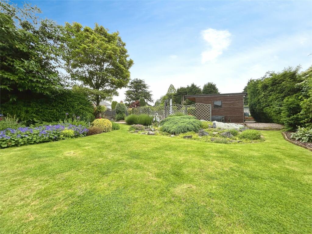 Property photo 28