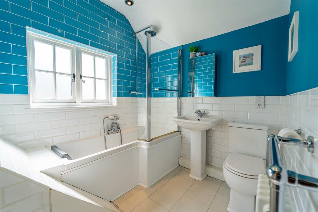 Property photo 33