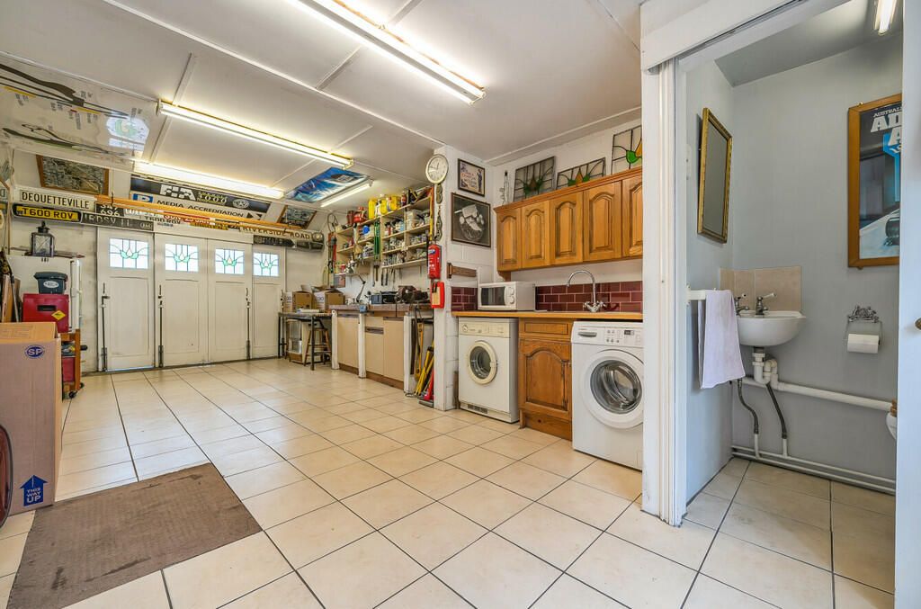 Property photo 14