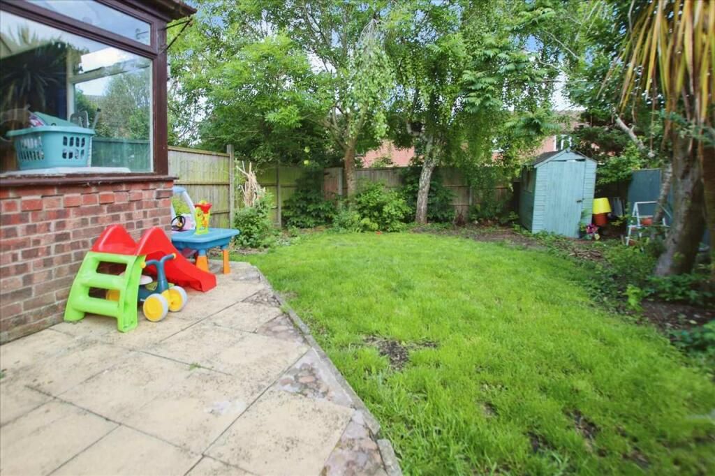 Property photo 11