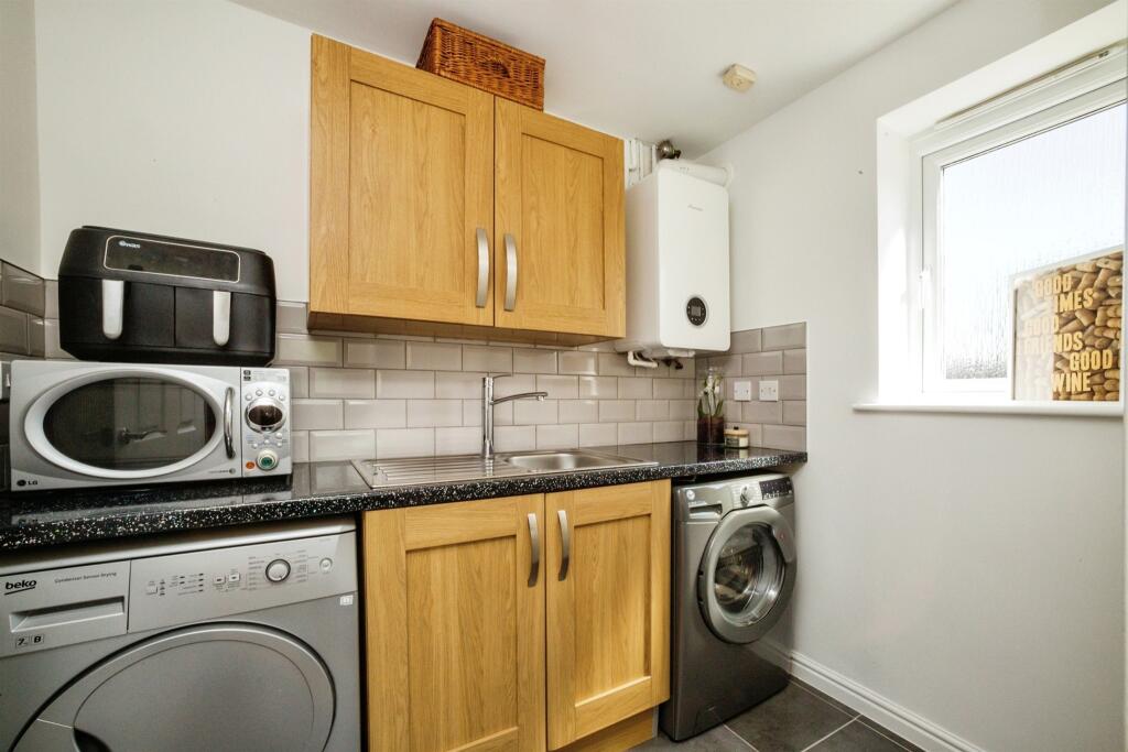 Property photo 34