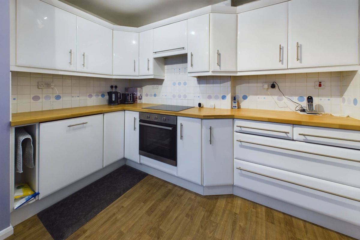 Property photo 15