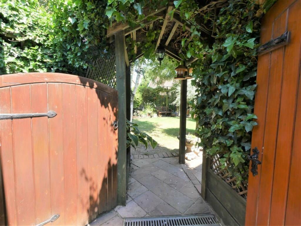 Property photo 38