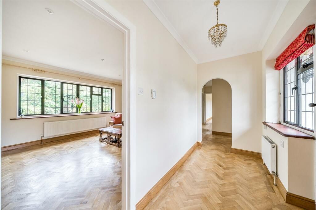 Property photo 11