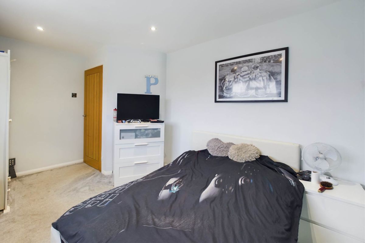 Property photo 12