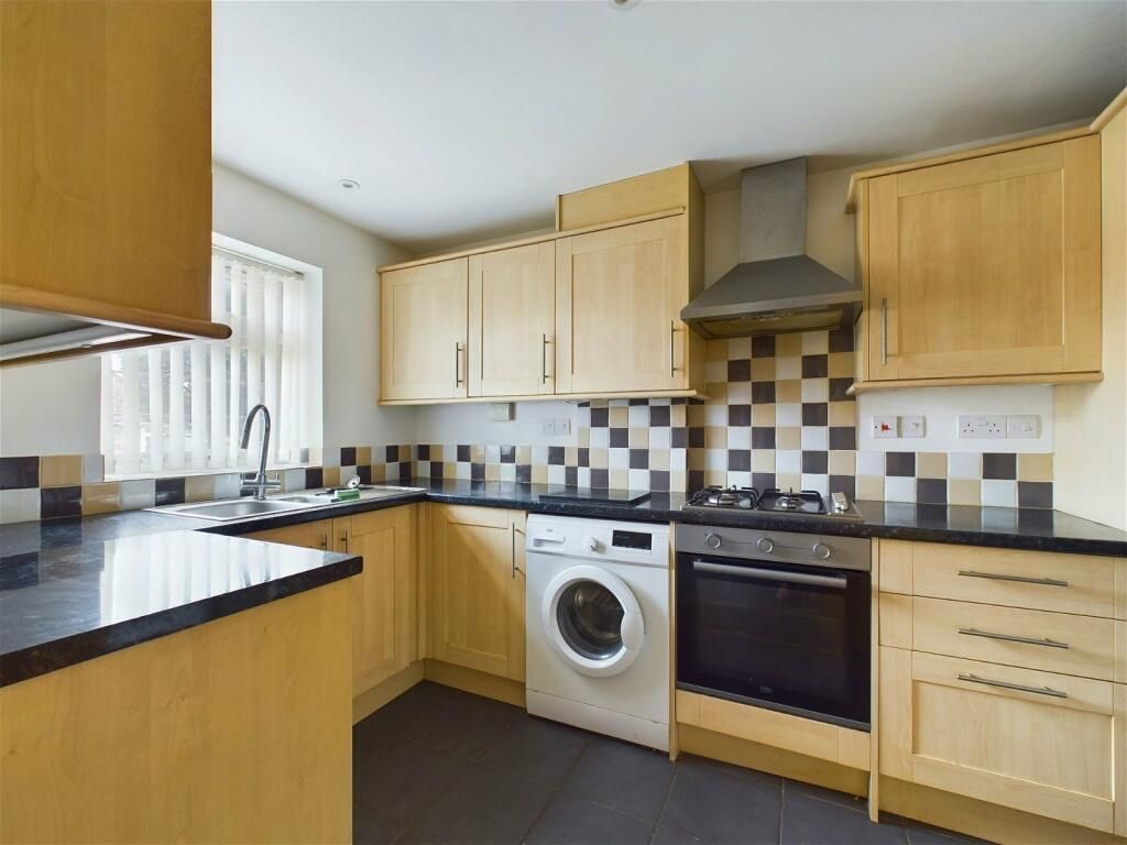 Property photo 12