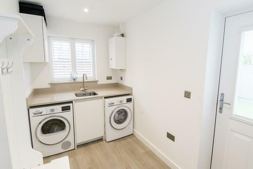 Property photo 32