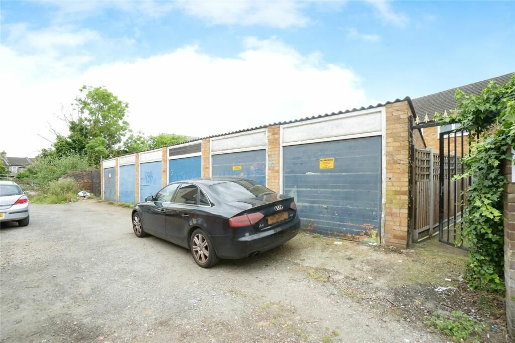 Property photo 15