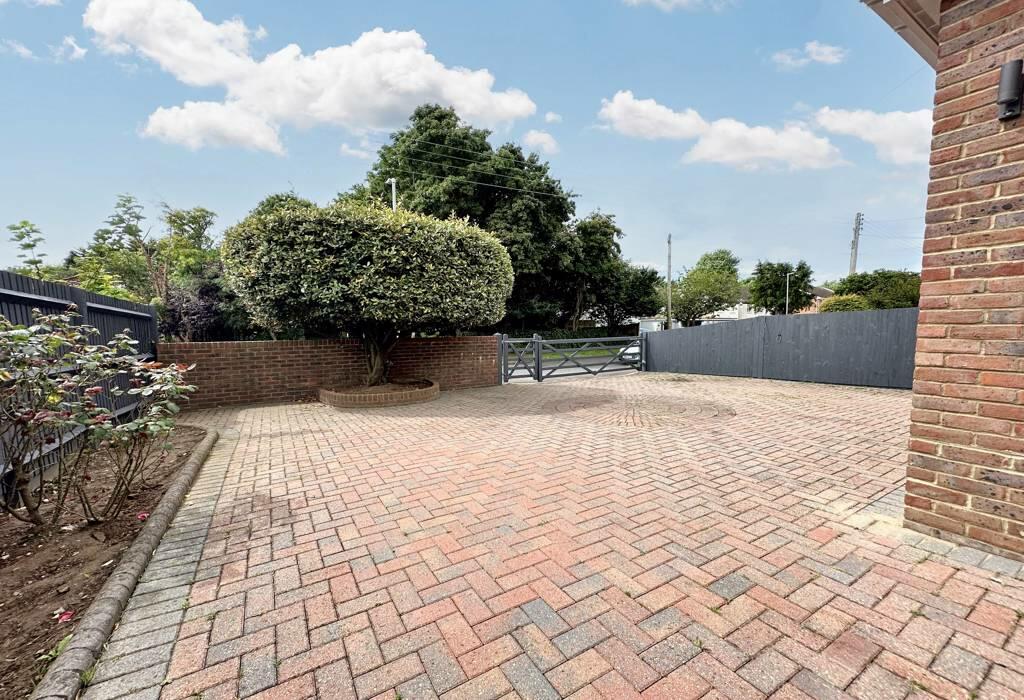 Property photo 29