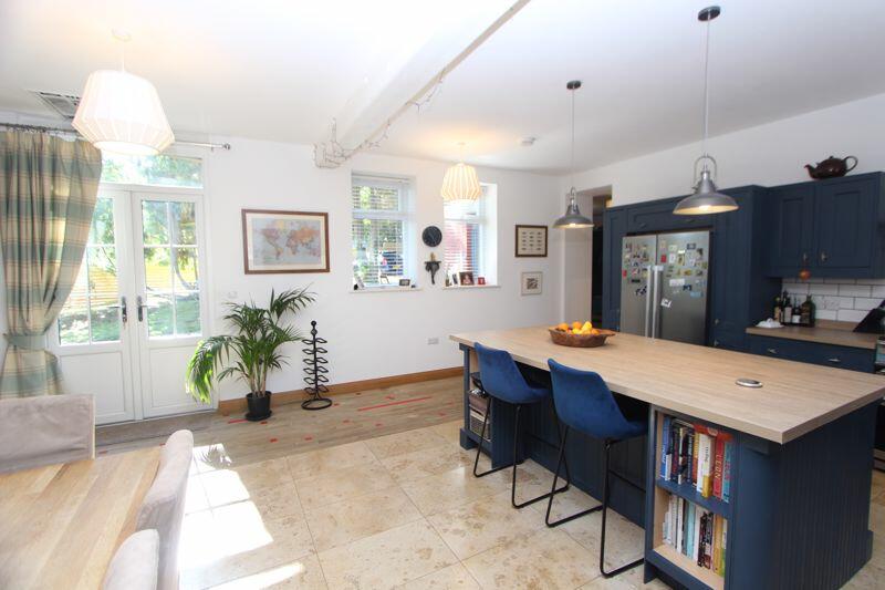 Property photo 25