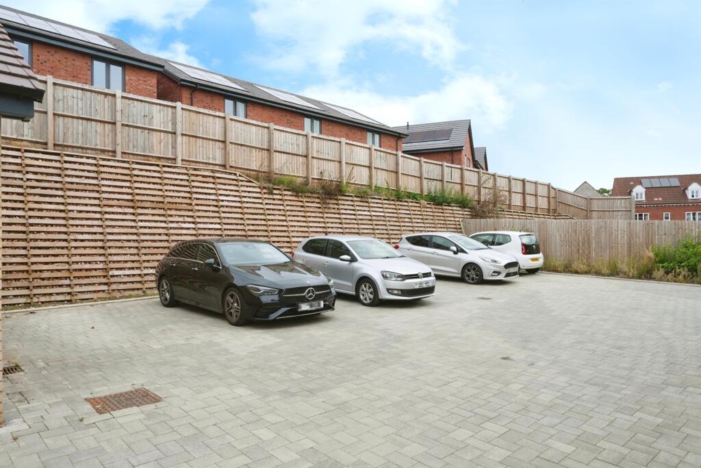 Property photo 15