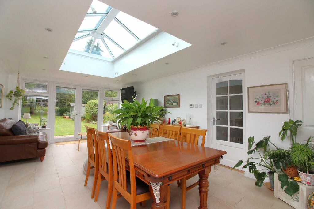 Property photo 28