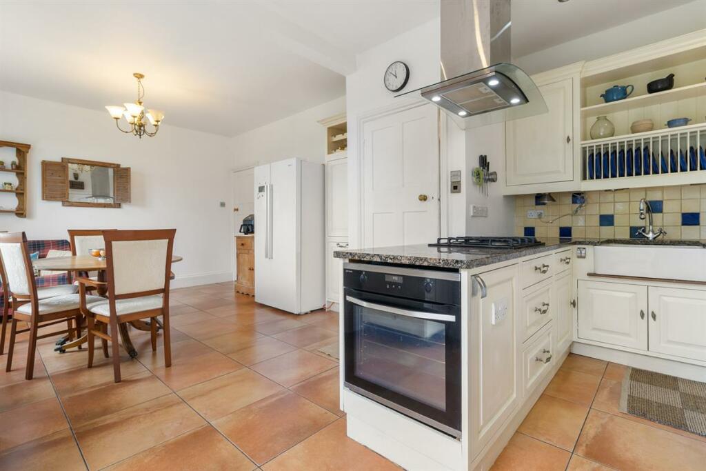 Property photo 25