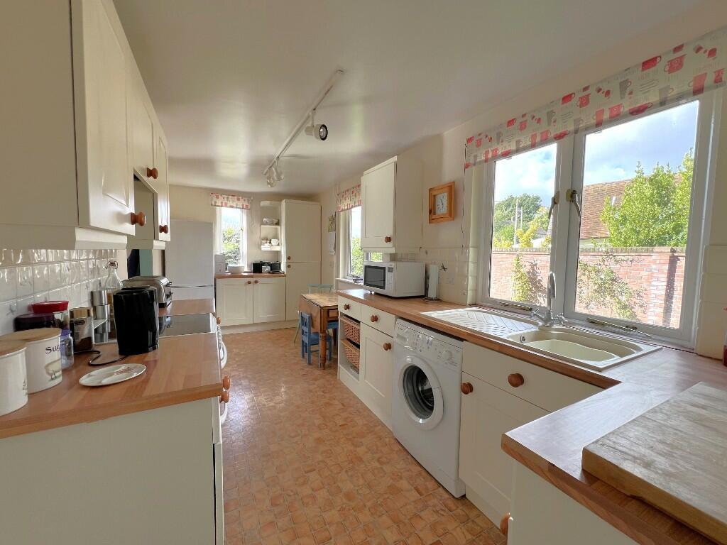 Property photo 25