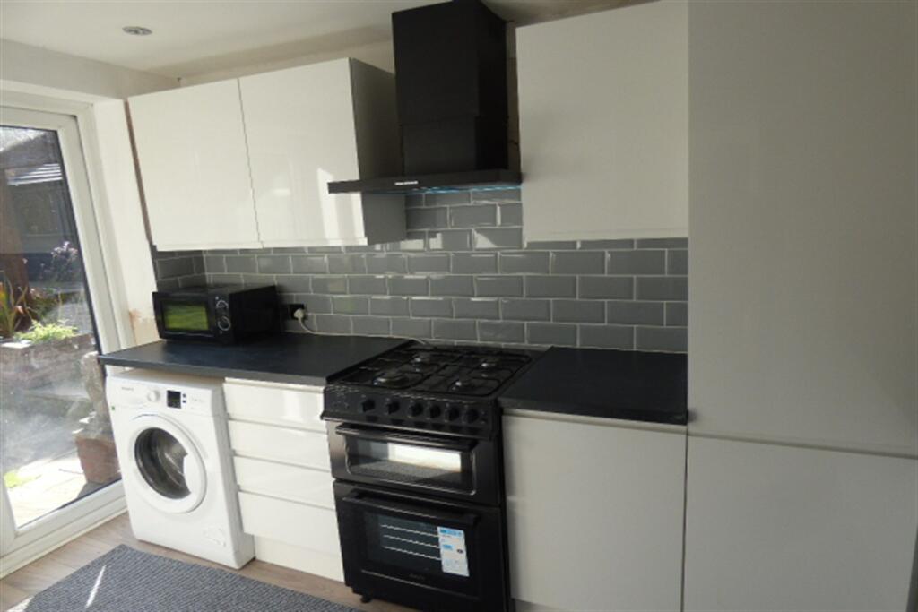 Property photo 33