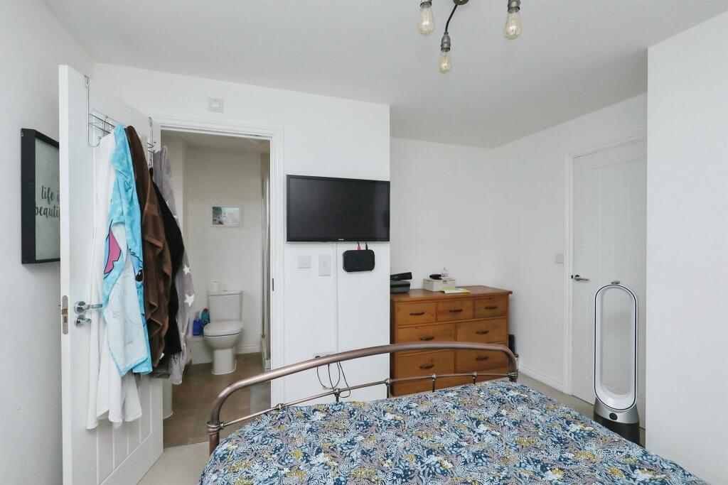 Property photo 16