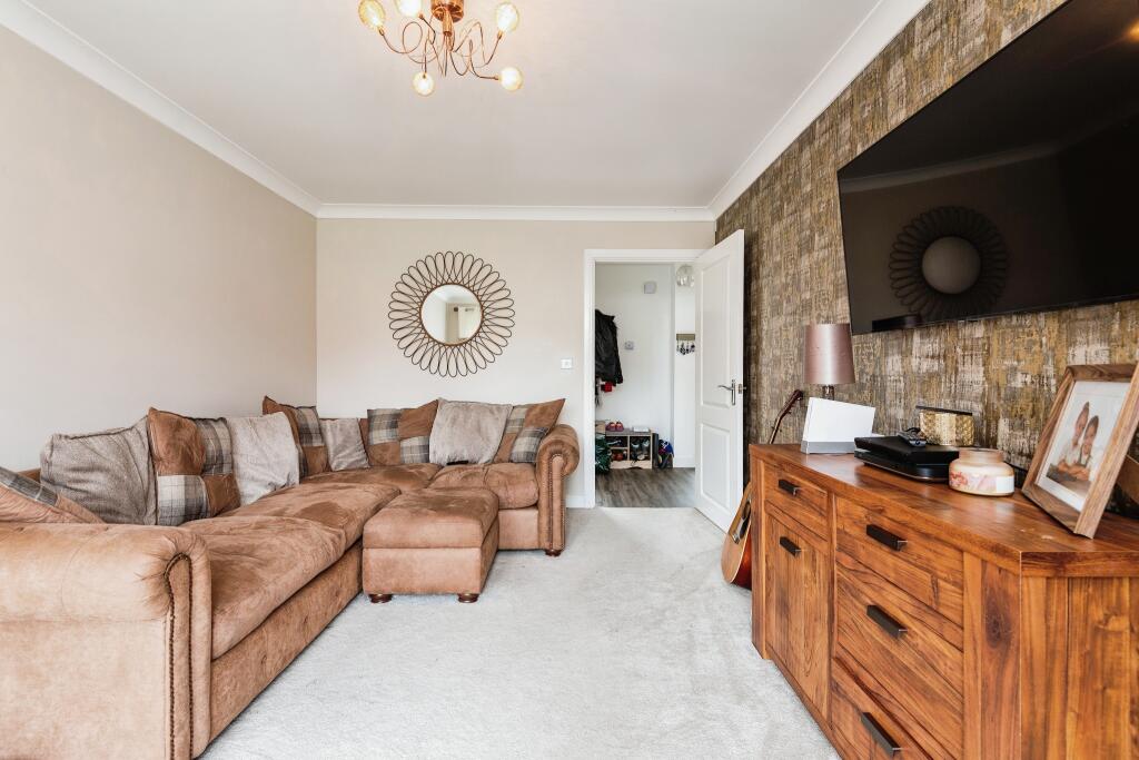 Property photo 32