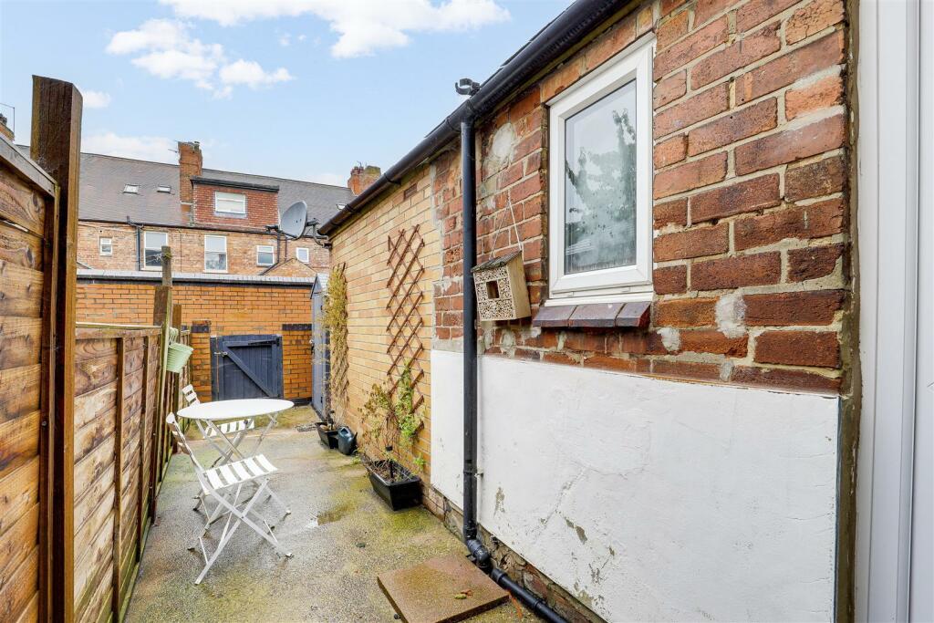 Property photo 25