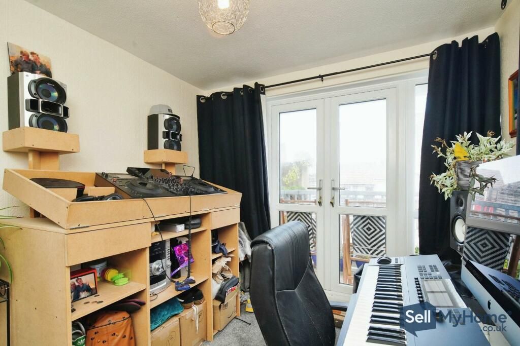 Property photo 12