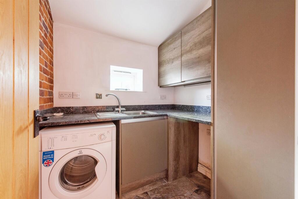 Property photo 24