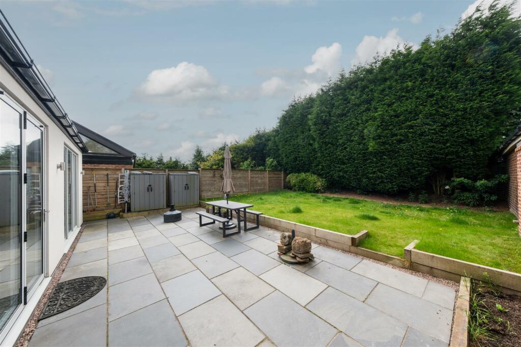 Property photo 38