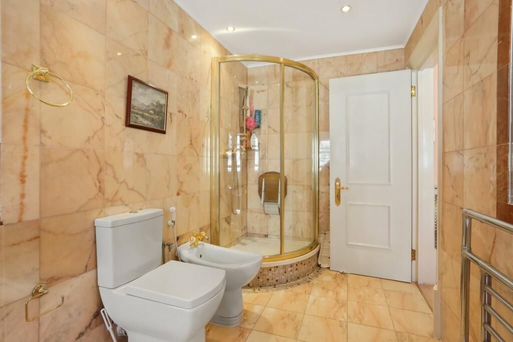 Property photo 13