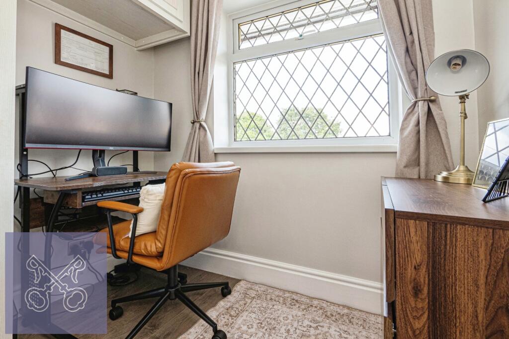 Property photo 35