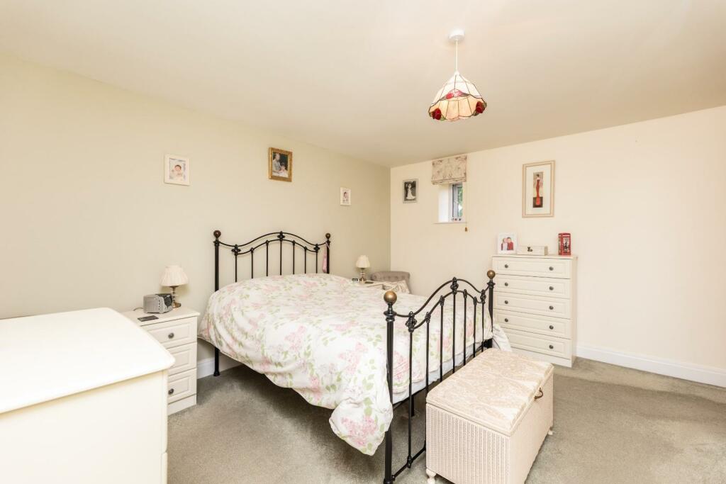 Property photo 31