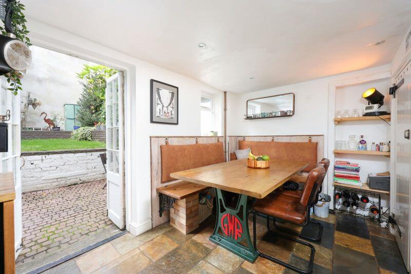 Property photo 34