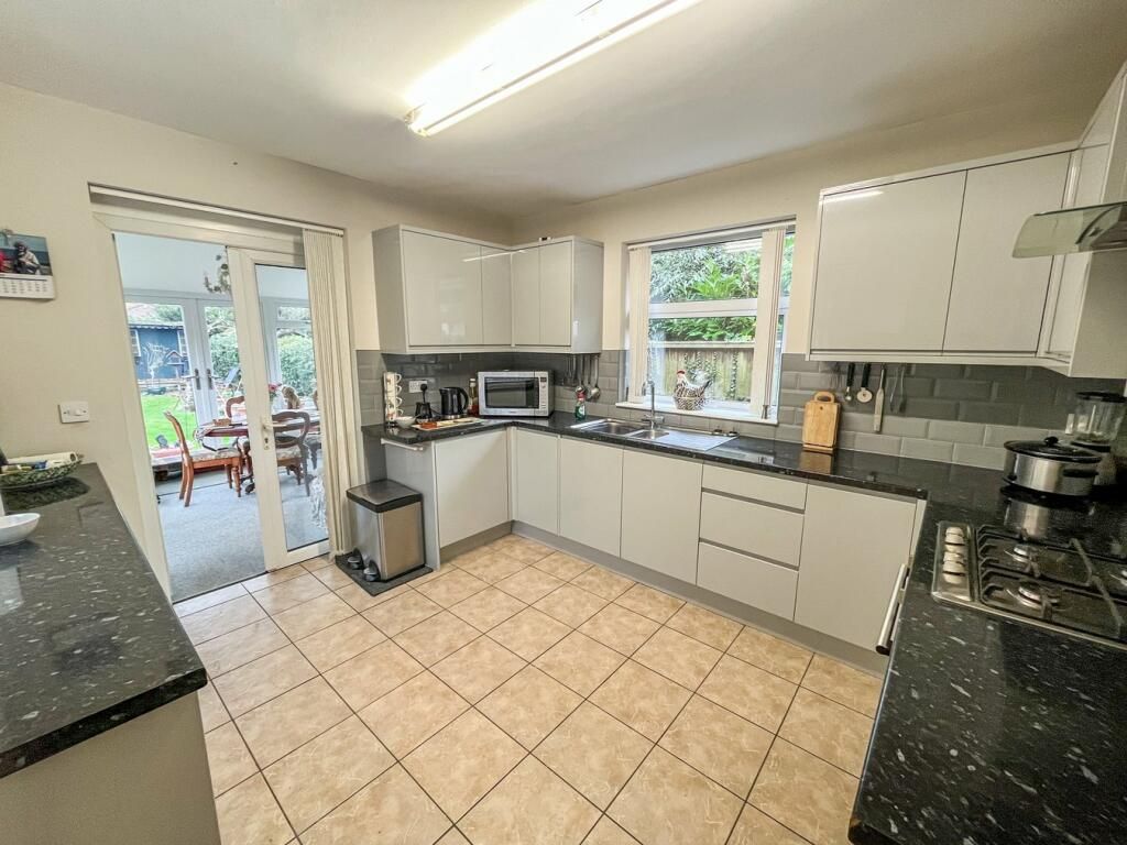 Property photo 14