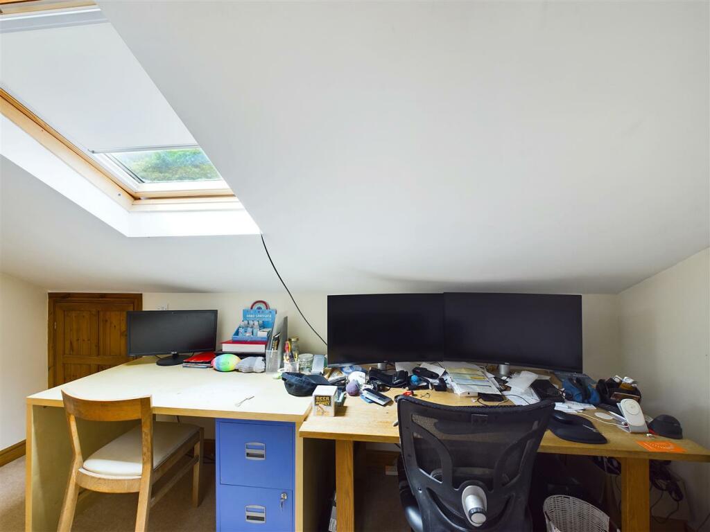 Property photo 25