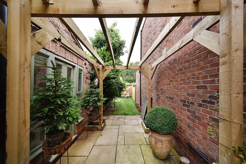 Property photo 16