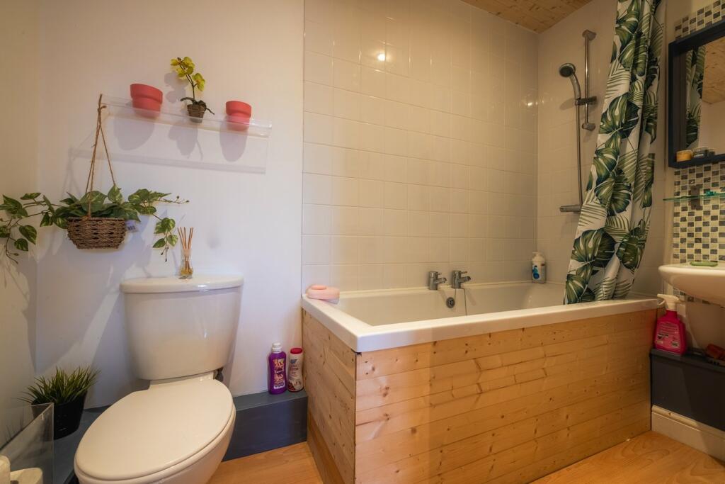 Property photo 23