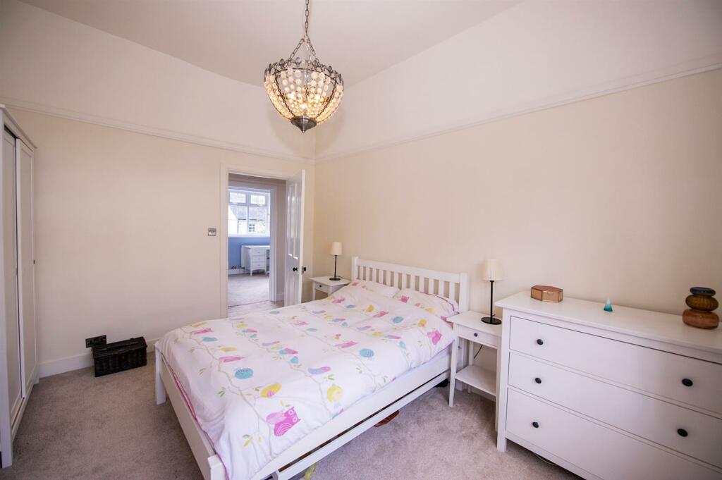 Property photo 32