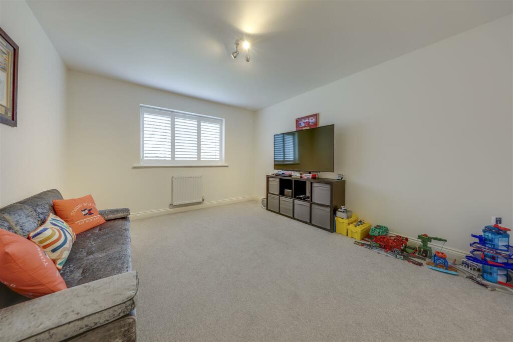 Property photo 34