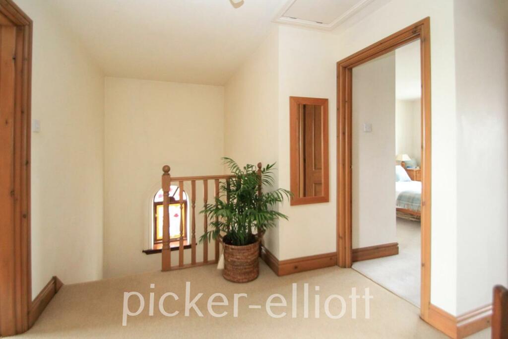 Property photo 33