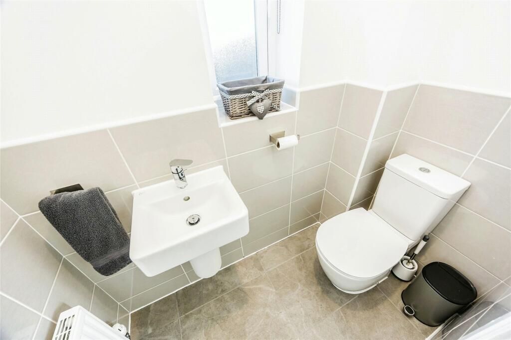 Property photo 12