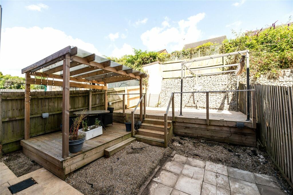 Property photo 25