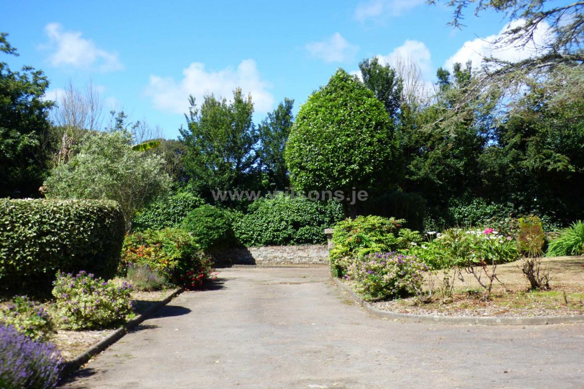 Property photo 15